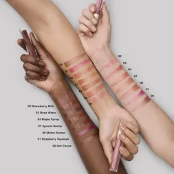 Glossy Pout Tinted Lip Oil 2