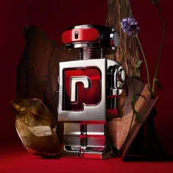 Phantom in Red Parfum Elixir 2