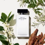 for her PURE MUSC Eau de Parfum